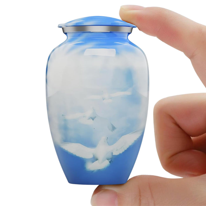 Modern Memorial Franklin Black Decorative Cremation Urn