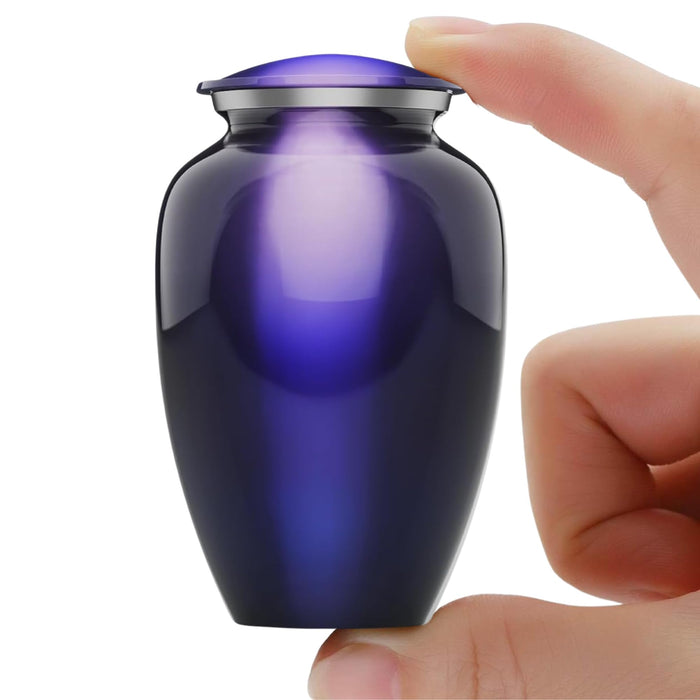 Modern Memorial Franklin Black Decorative Cremation Urn